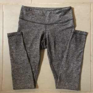 Lululemon - Wunder Unders - Herringbone- Size 6